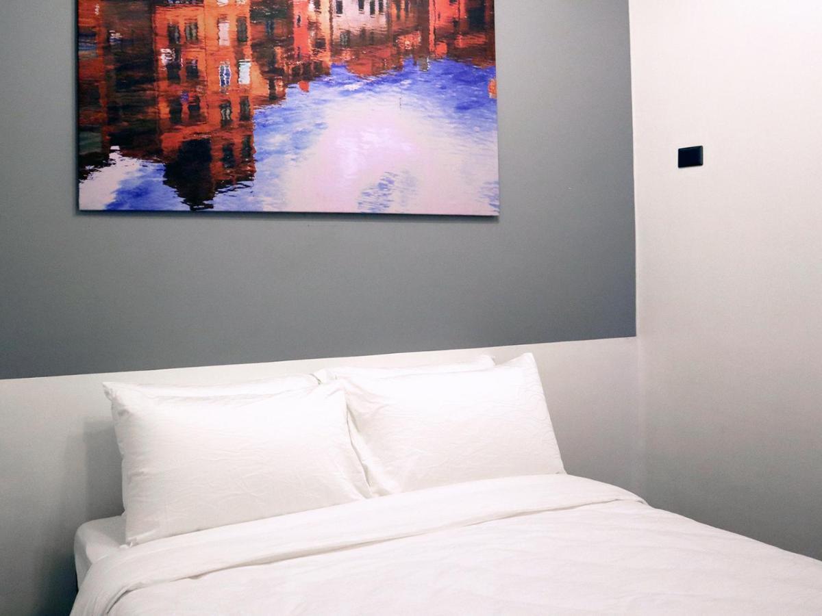Mystay Hotel Bgc North Pasig City Экстерьер фото